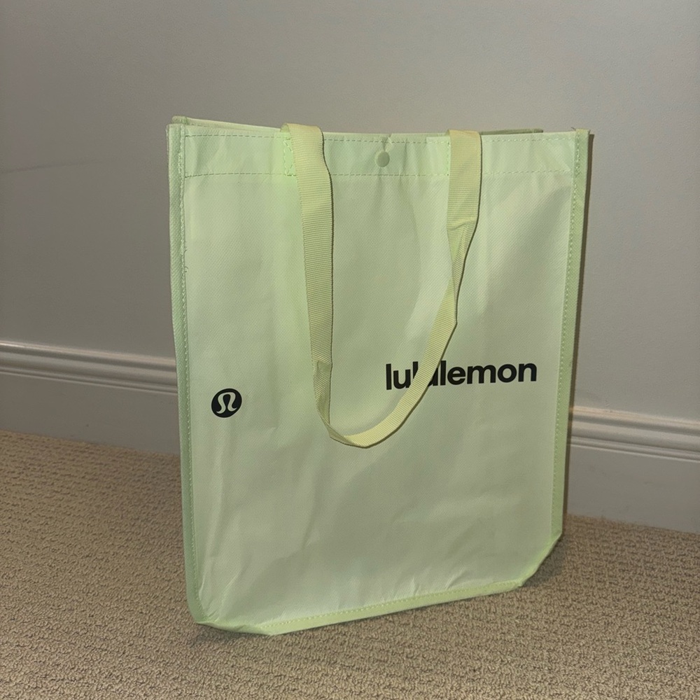New! Lululemon Bag